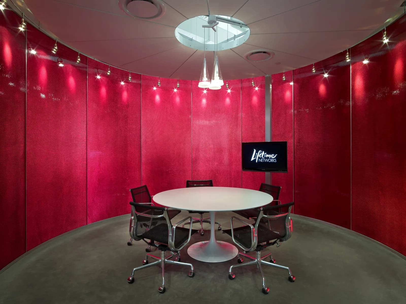Curved lit Bencore panel steps in a tourist information display