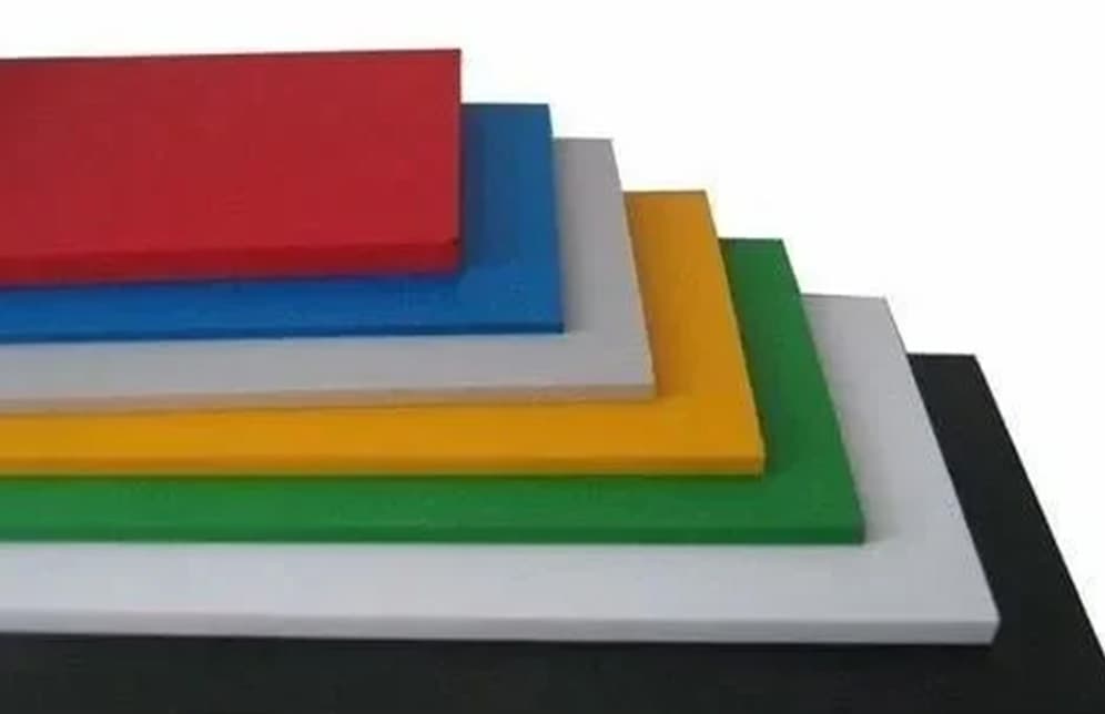 PVC sheets installation guide, walls, signage and outdoor use in Canada